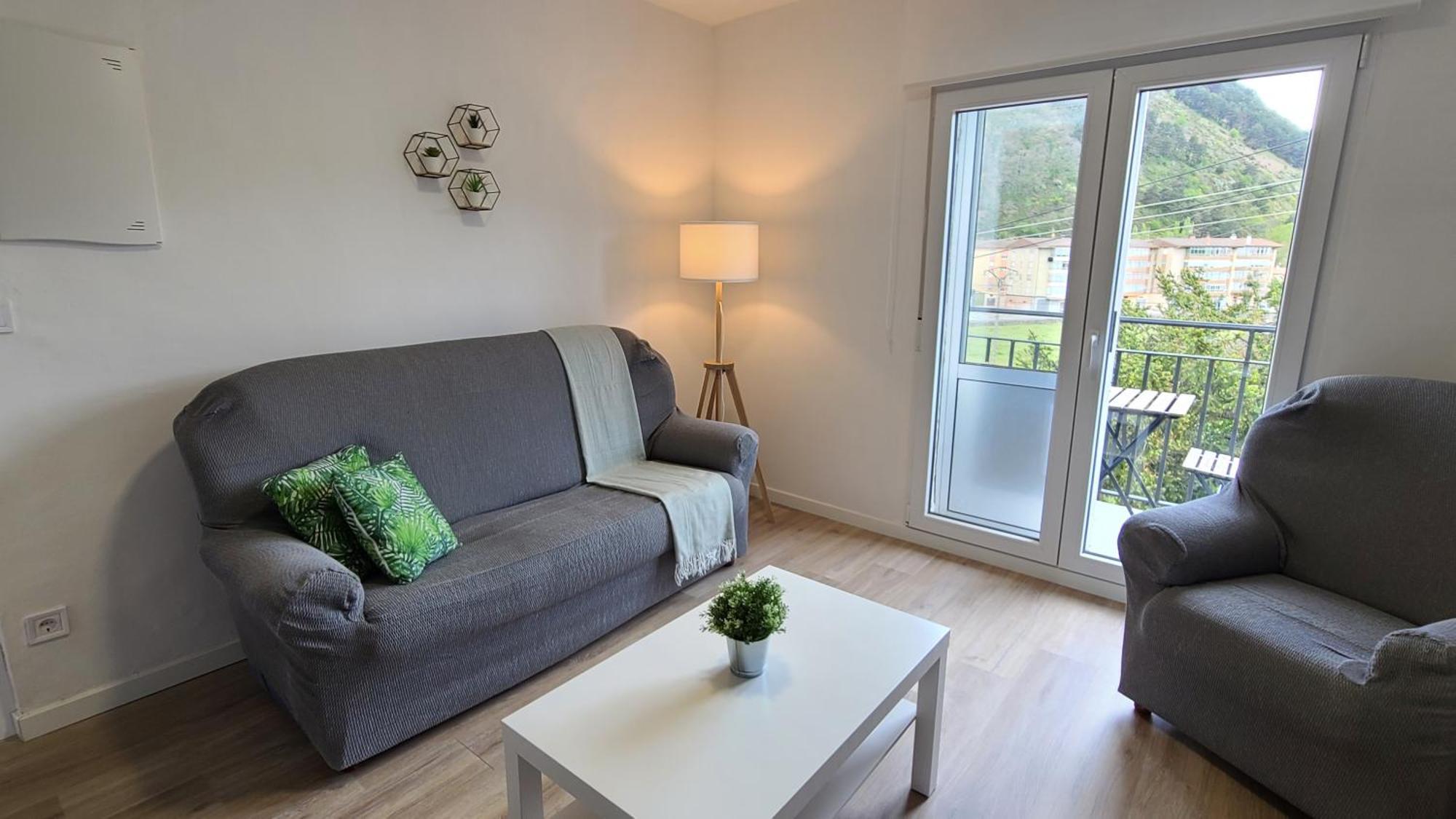 Casa Renovada Con Chill Out En Espinosa Appartement Espinosa de los Monteros Buitenkant foto
